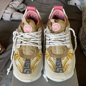 Versace sneaker! Size 8.5!